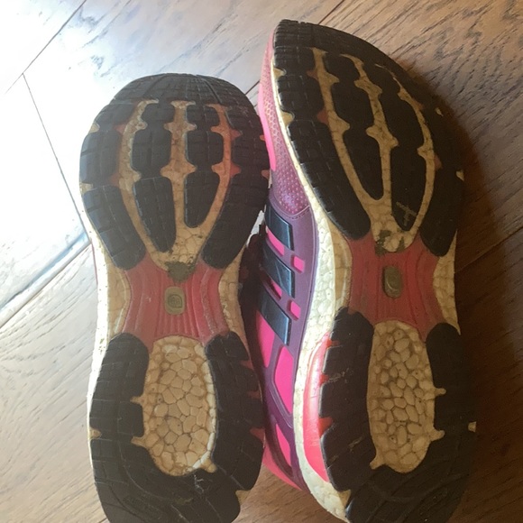 Adidas V Boost - Size 9 - Picture 6 of 7